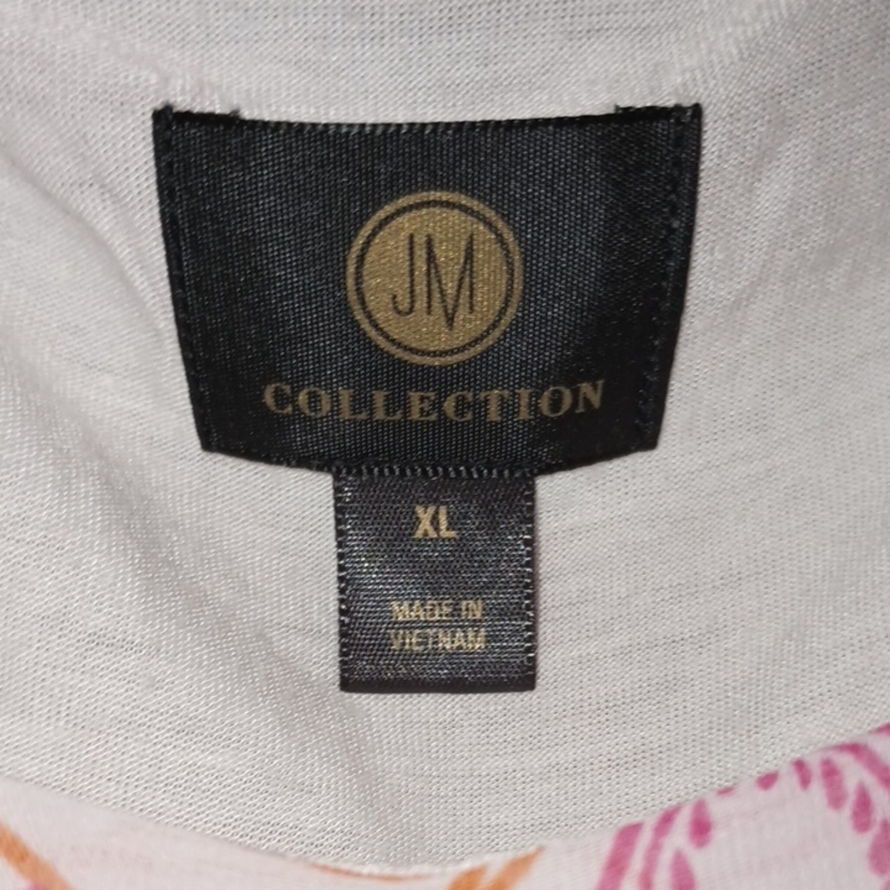 JM Collection Pink and Cream Floral Sleeveless Blouse - Picture 3 of 6